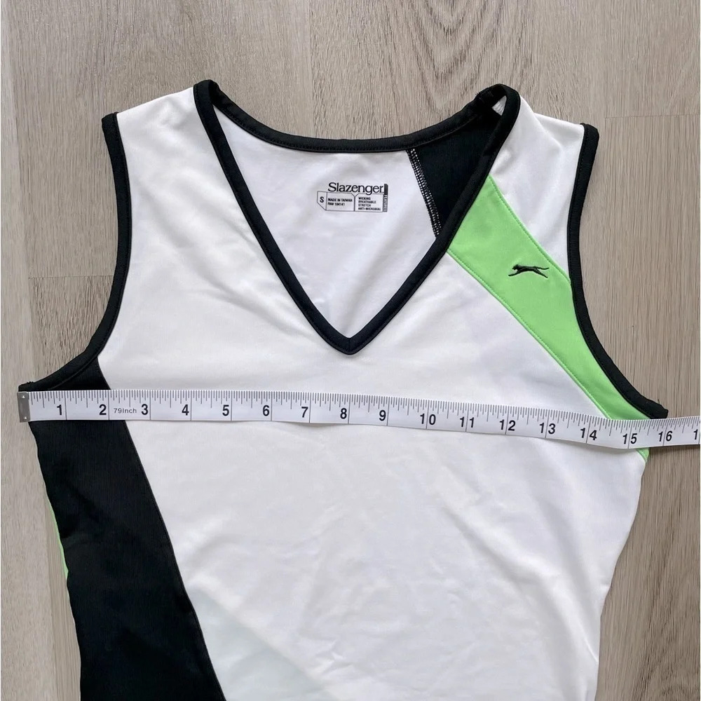 Slazenger Women’s Tennis (or Golf) Tank Top, Size Small - Picture 6 of 8